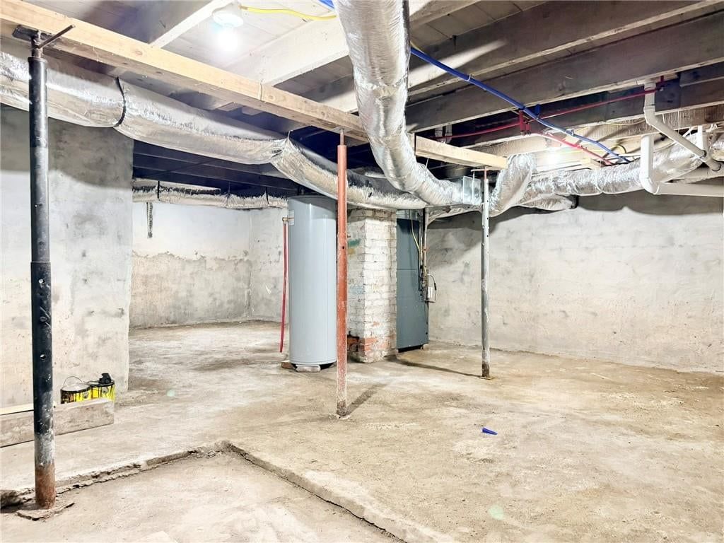 300 W 7th Street — photo 17
