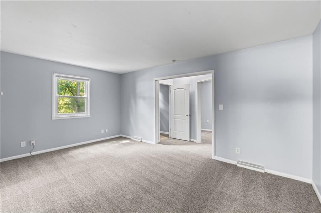 7030 MANCHESTER Avenue — photo 3