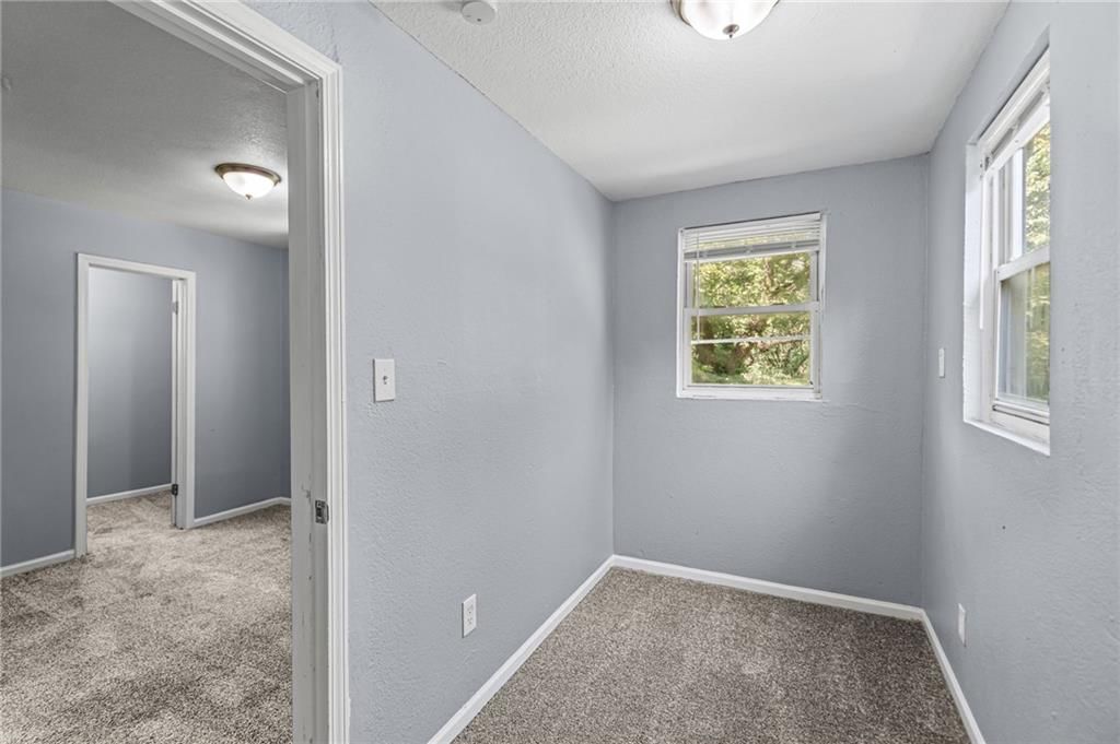 7030 MANCHESTER Avenue — photo 10
