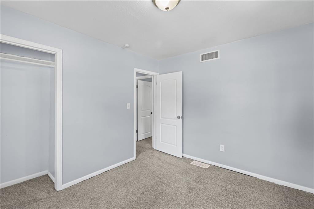 7030 MANCHESTER Avenue — photo 15