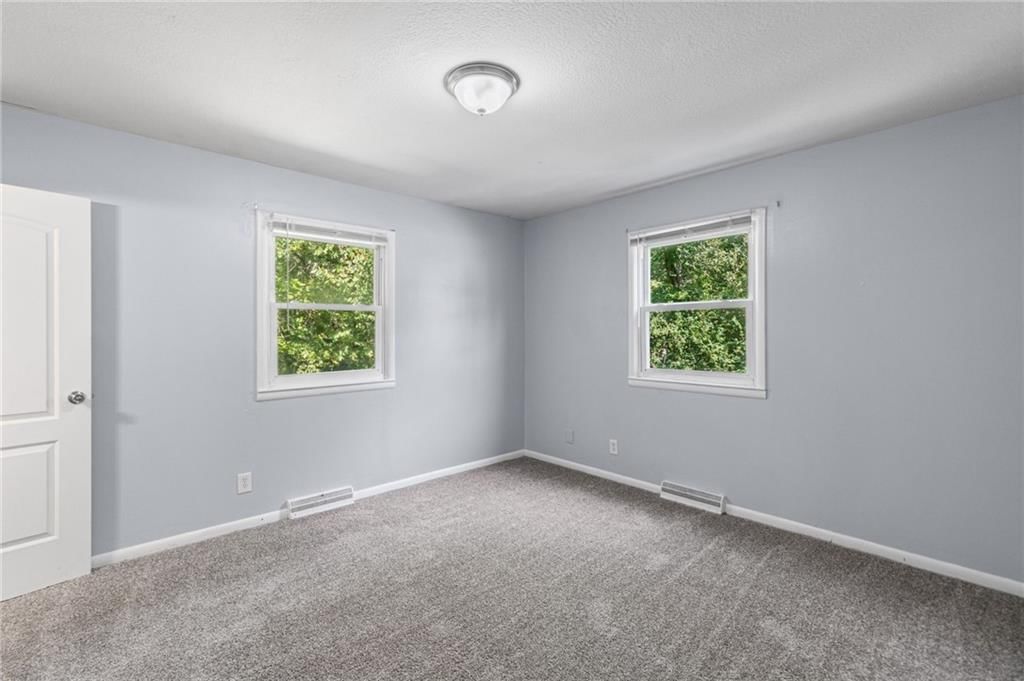 7030 MANCHESTER Avenue — photo 16
