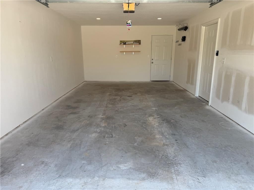 2 Illinois Drive — photo 17
