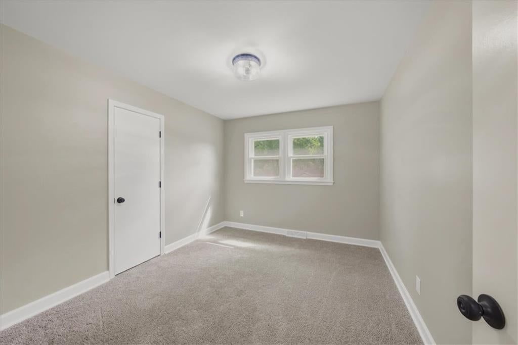 9624 Woodson Drive — photo 24