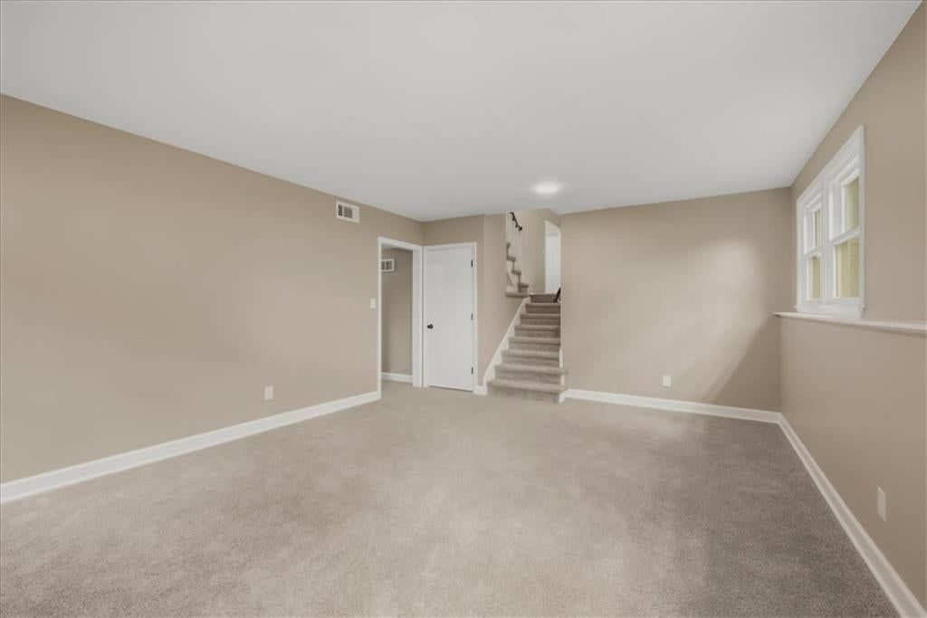 9624 Woodson Drive — photo 27