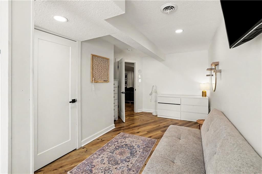 16915 W 161 Street — photo 33