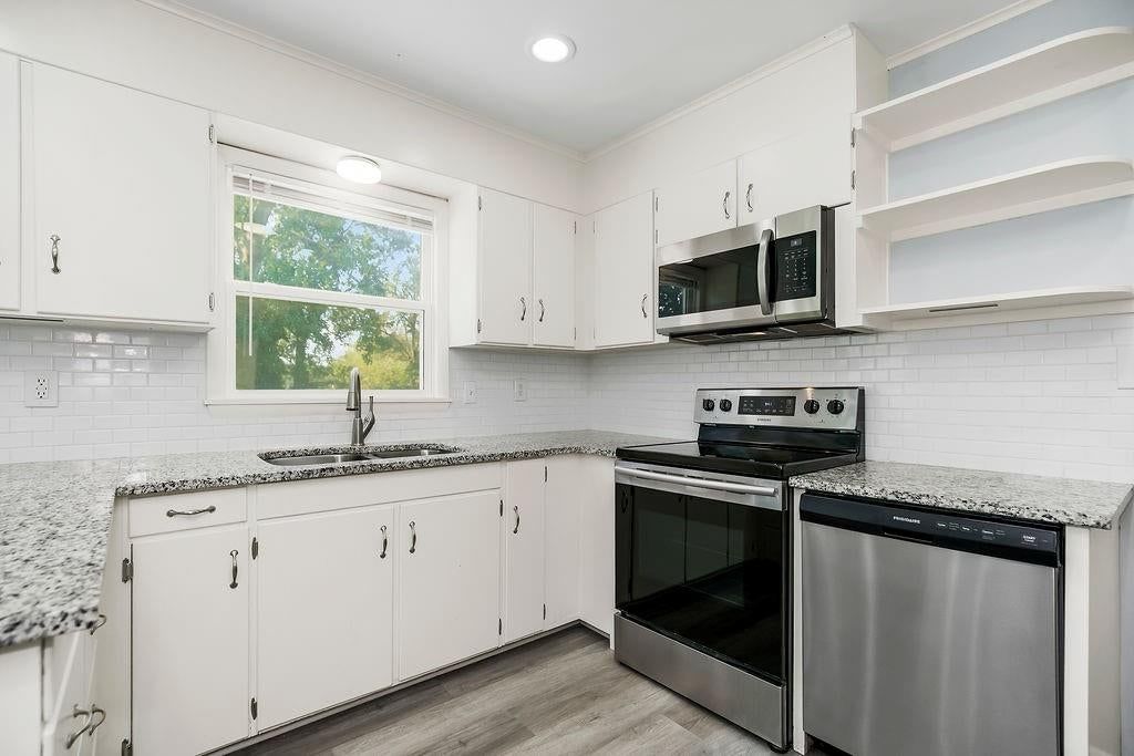 6211 E 99th Street — photo 12