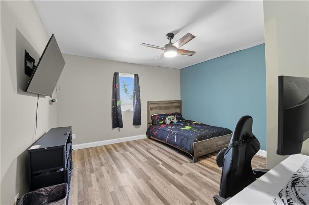 5820 Sloan Avenue — photo 9