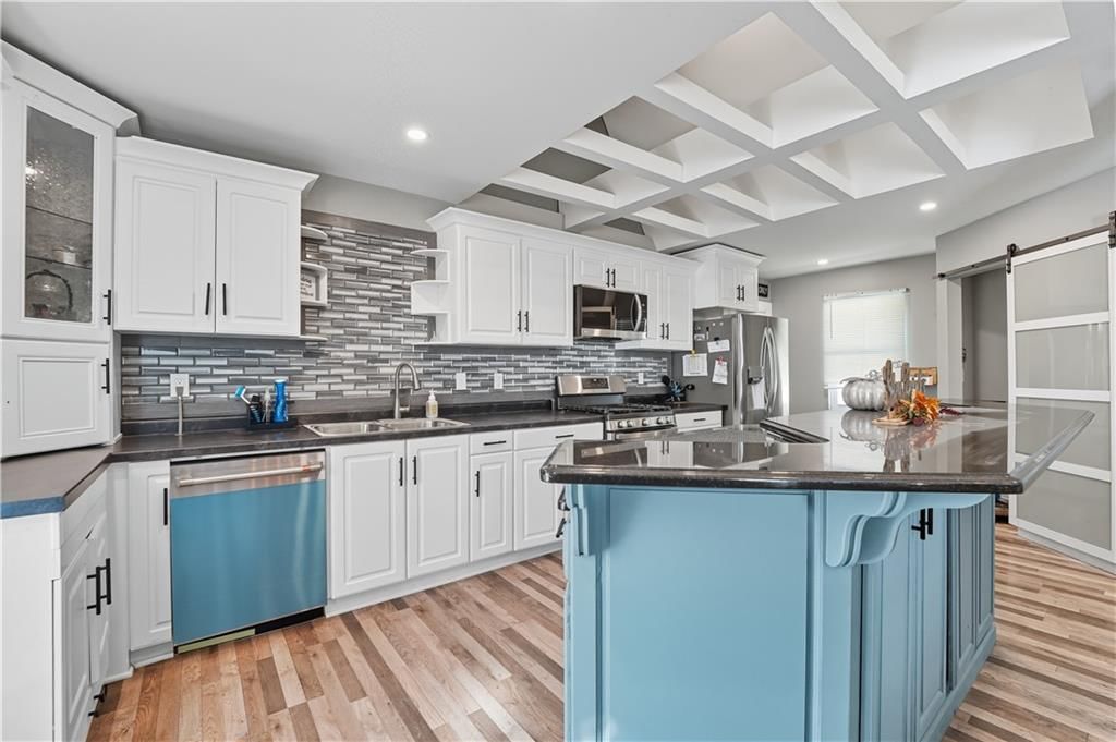 5820 Sloan Avenue — photo 14