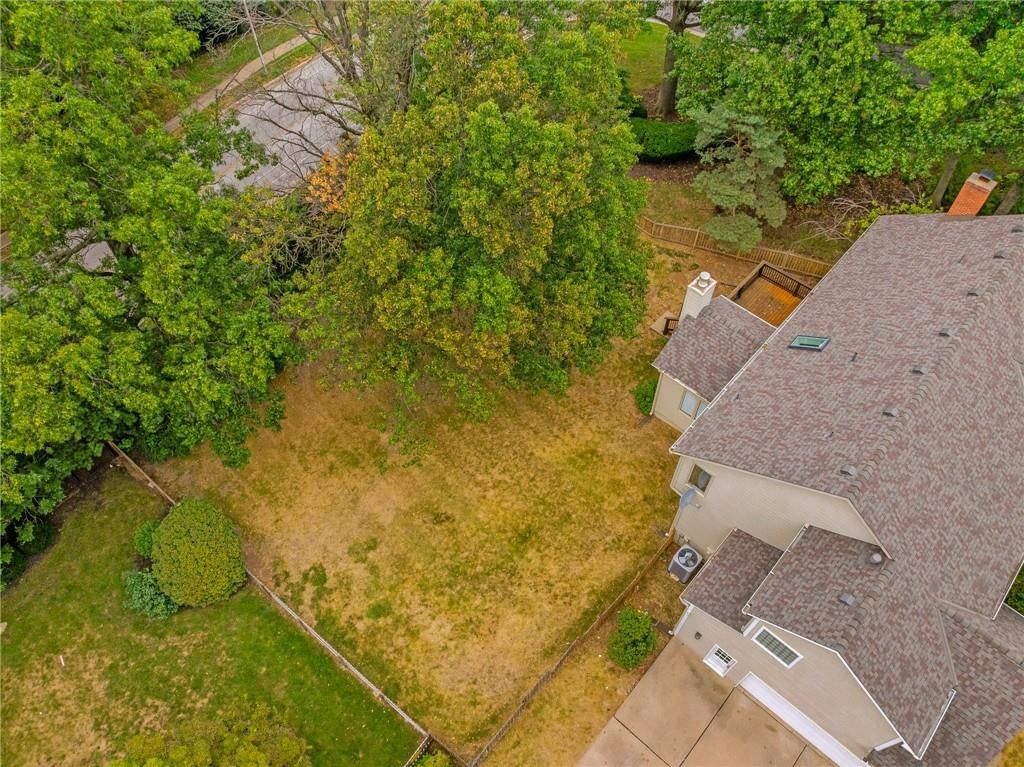 5240 W 127th Terrace — photo 38