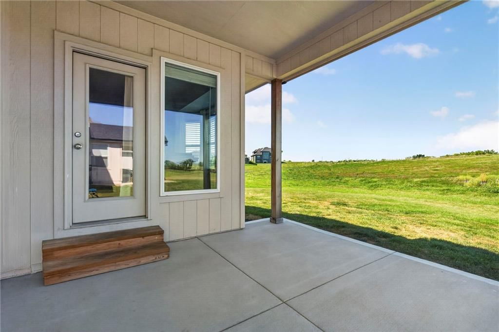 10514 N Hawthorne Avenue — photo 31