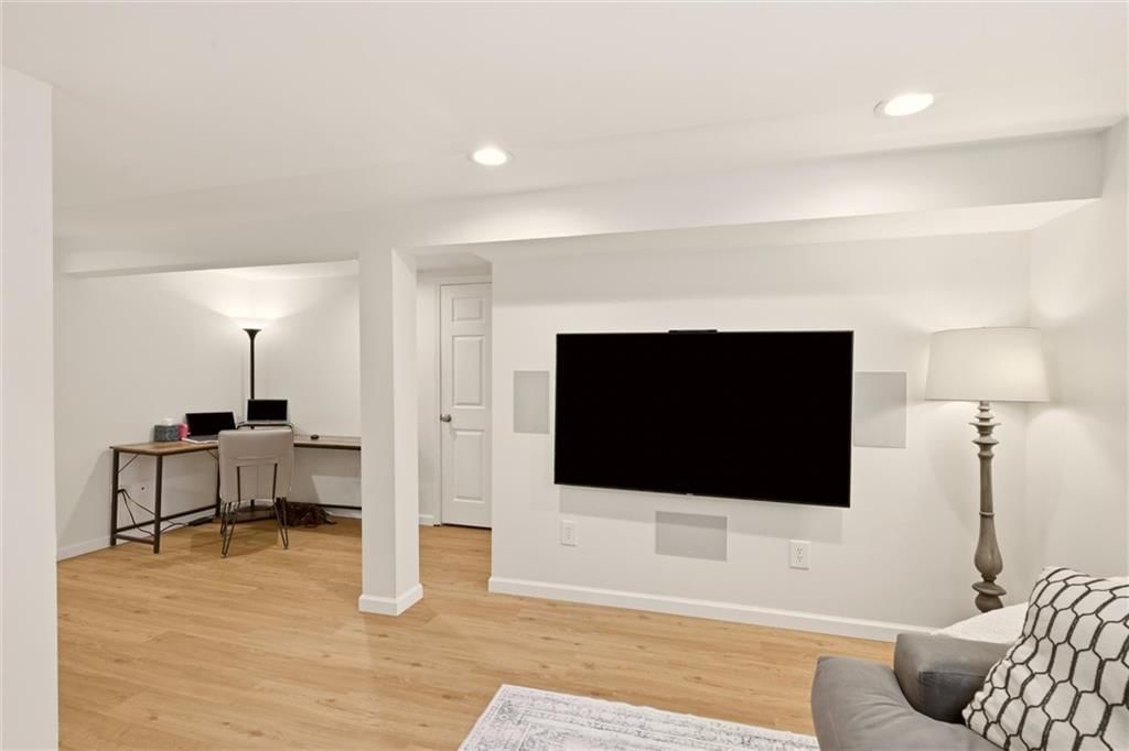 10715 W 101st Terrace — photo 32