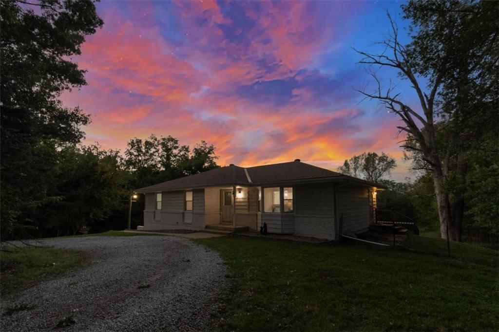 1605 SE M AA Highway — photo 4