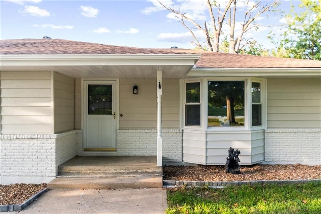 1605 SE M AA Highway — photo 8