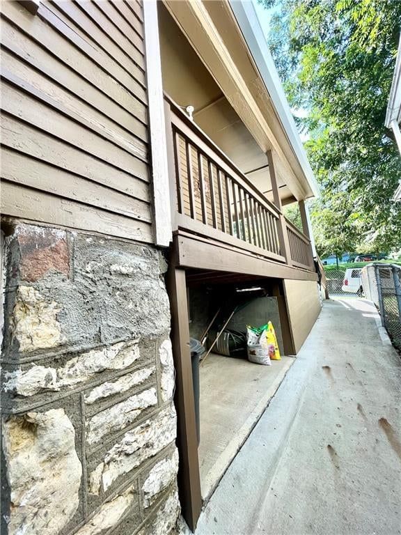 902 W 29TH Street — photo 3