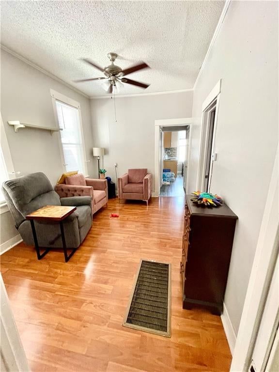 902 W 29TH Street — photo 8