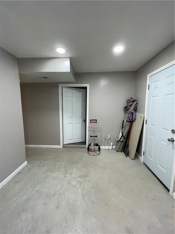902 W 29TH Street — photo 22
