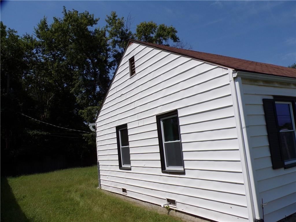 Photo 4 of 60 - 7924 Prospect Avenue, Kansas City, MO 64132