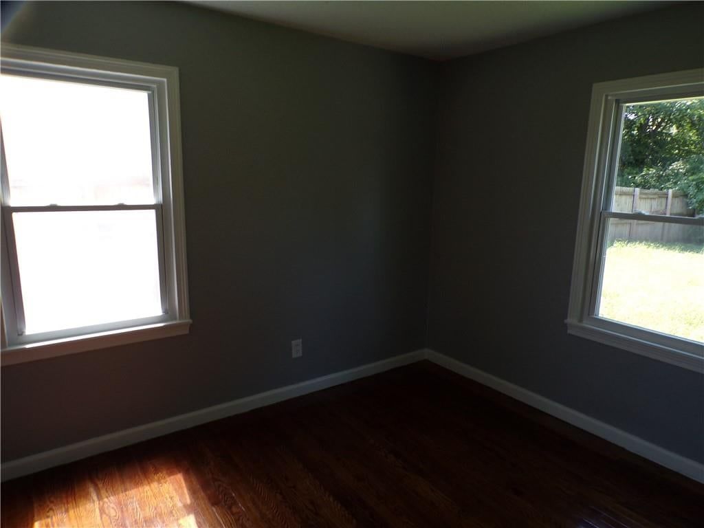 Photo 18 of 60 - 7924 Prospect Avenue, Kansas City, MO 64132