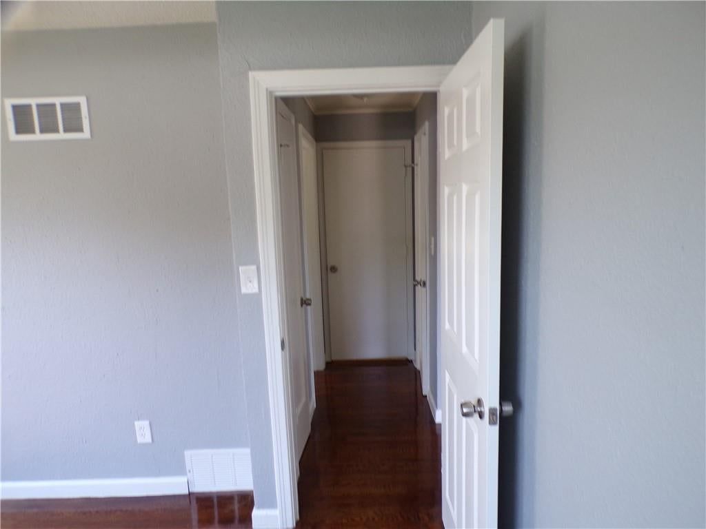 Photo 31 of 60 - 7924 Prospect Avenue, Kansas City, MO 64132