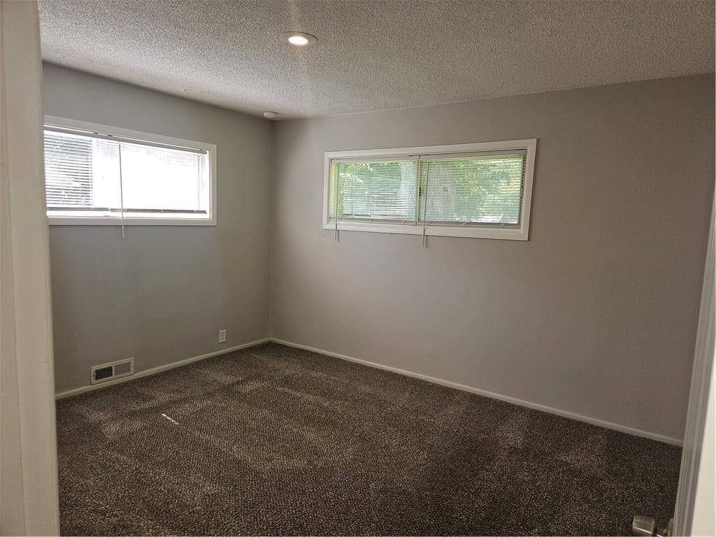 11402 Crystal Avenue — photo 15