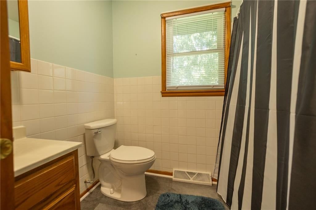 507 Commercial Street — photo 20