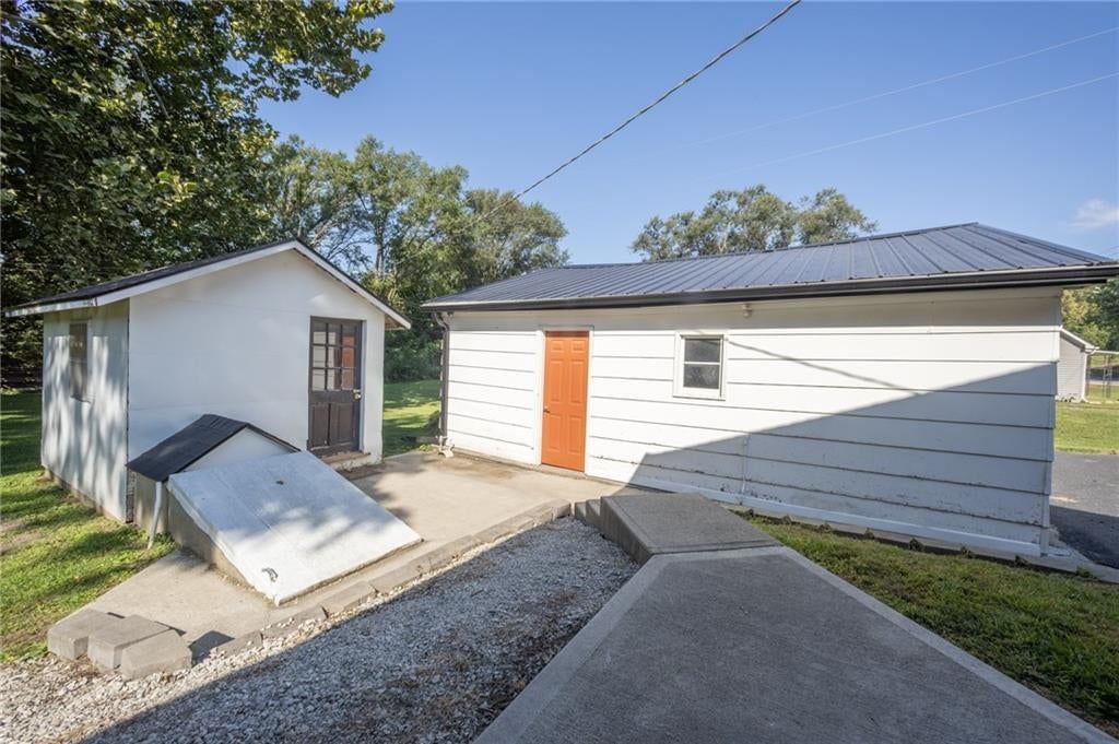 507 Commercial Street — photo 31