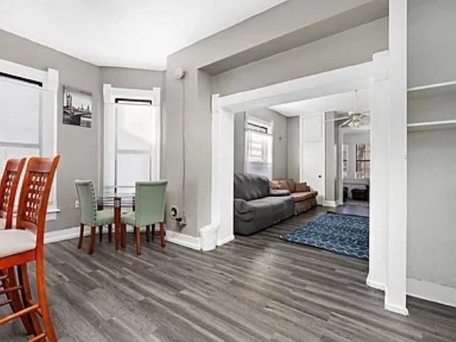 1304 Massachusetts Street — photo 10