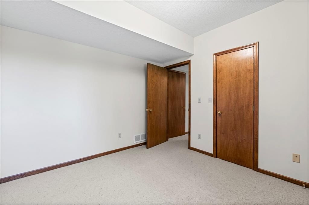 5607 N Flint Ridge Road — photo 27