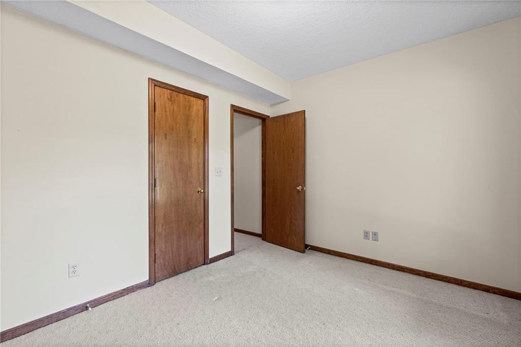5607 N Flint Ridge Road — photo 32