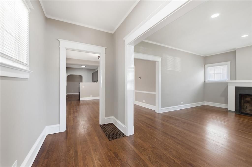 4237 Agnes Avenue — photo 5