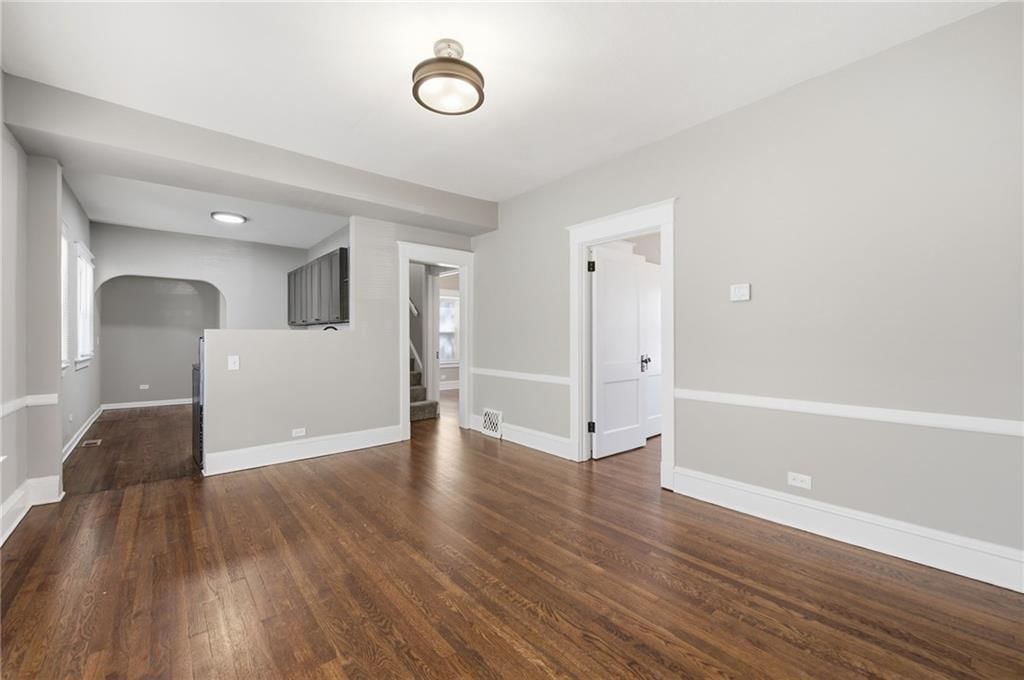 4237 Agnes Avenue — photo 9