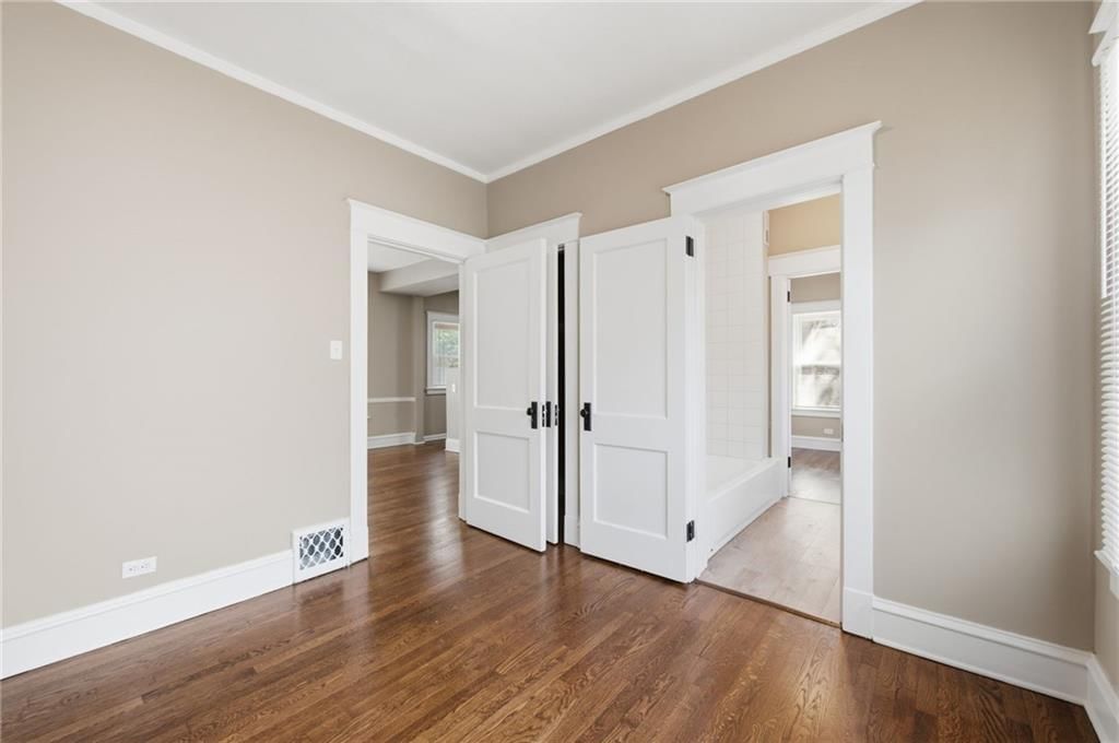 4237 Agnes Avenue — photo 17