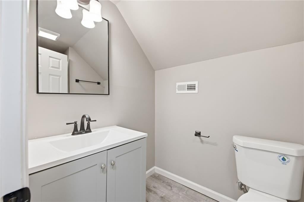 4237 Agnes Avenue — photo 25