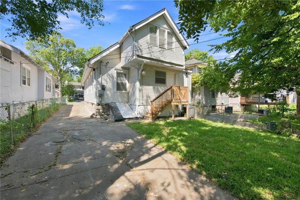 4237 Agnes Avenue — photo 38