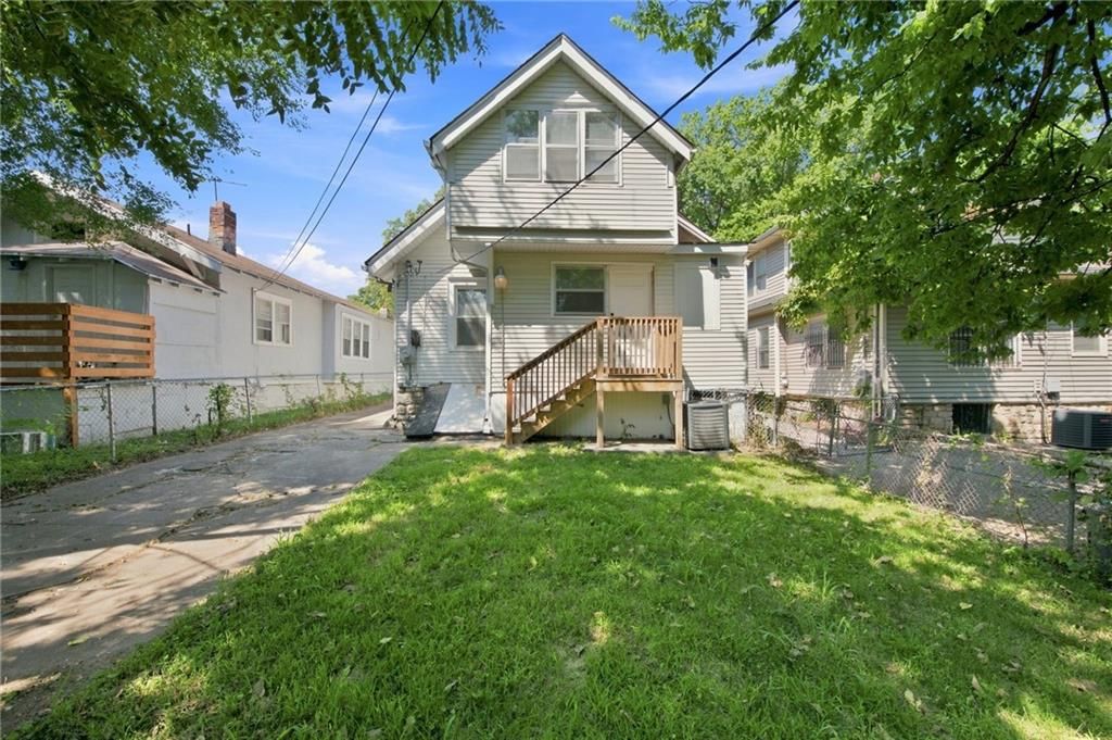 4237 Agnes Avenue — photo 39