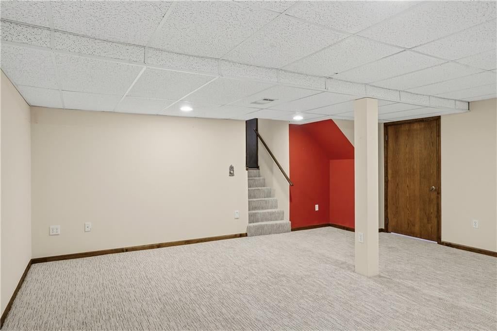 5970 N Bellefontaine Avenue, Gladstone, MO: listing photo 3