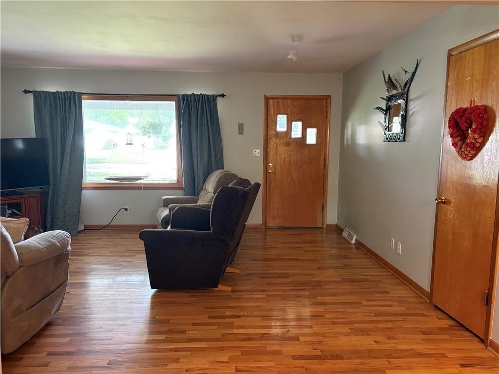 1815 Olive Street — photo 2