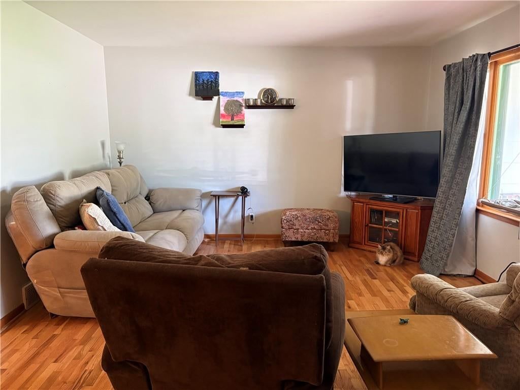 1815 Olive Street — photo 4