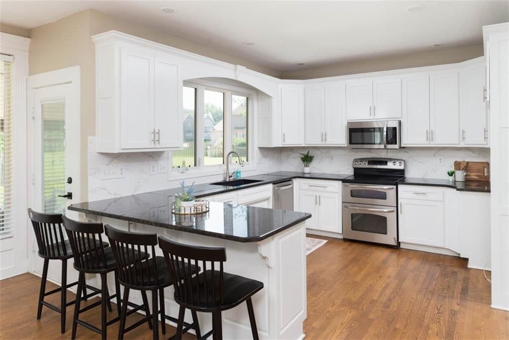 5913 NE Coral Circle — photo 11