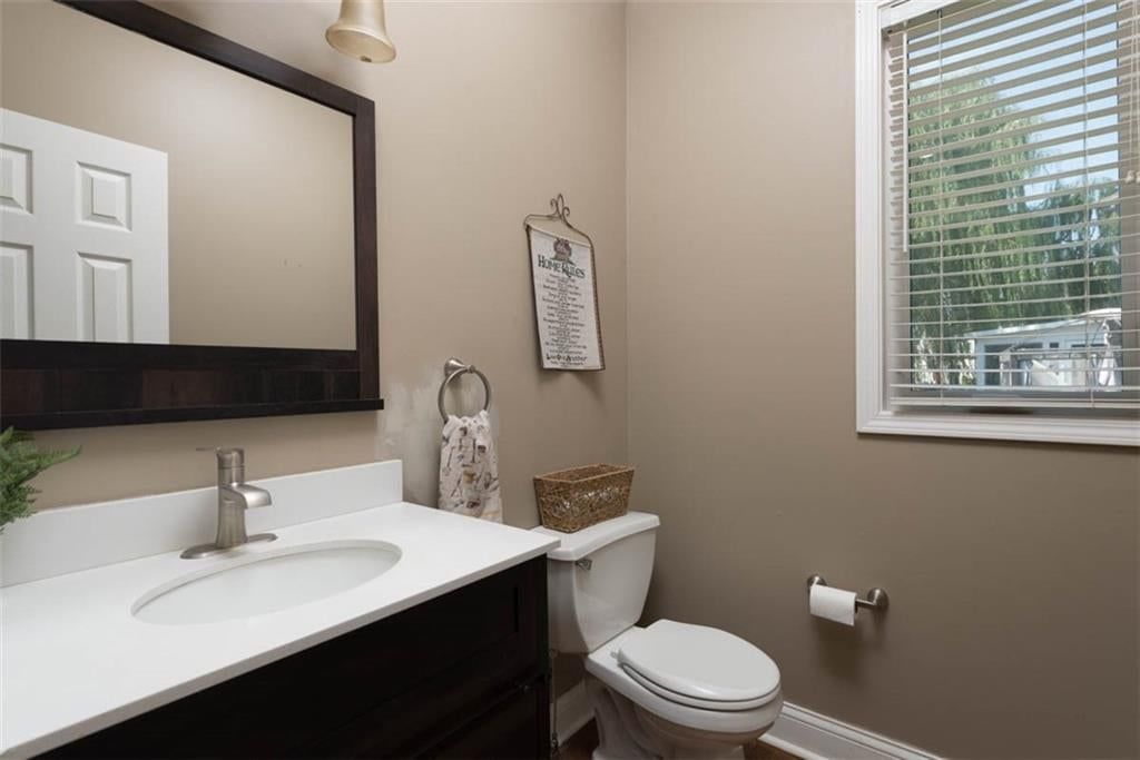 5913 NE Coral Circle — photo 16