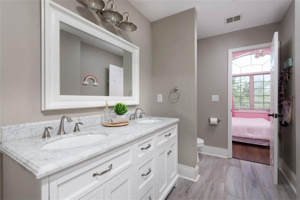 5913 NE Coral Circle — photo 31