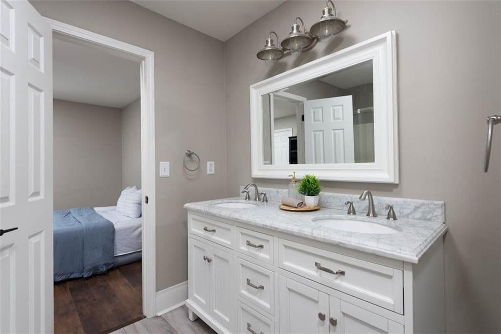 5913 NE Coral Circle — photo 32