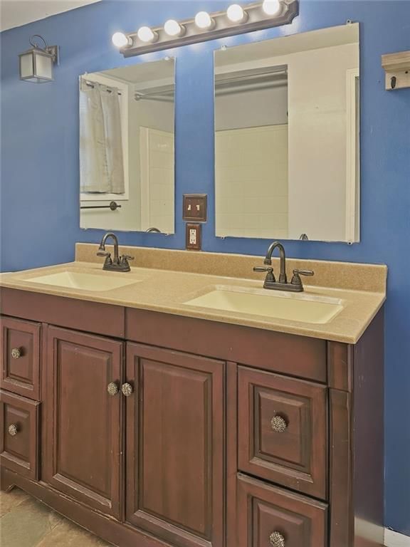 1138 Elm Street — photo 12