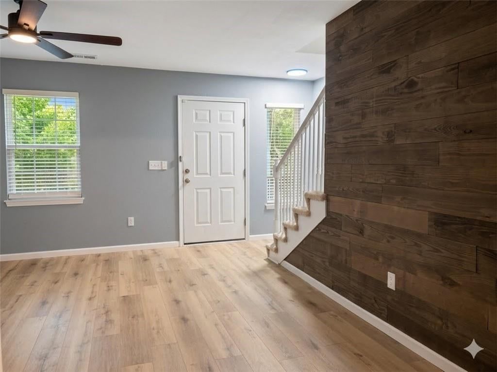 313 NE Coldwater Creek Road — photo 6