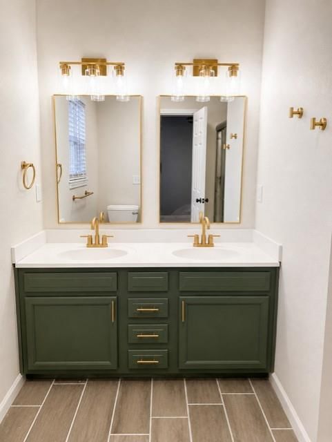313 NE Coldwater Creek Road — photo 10