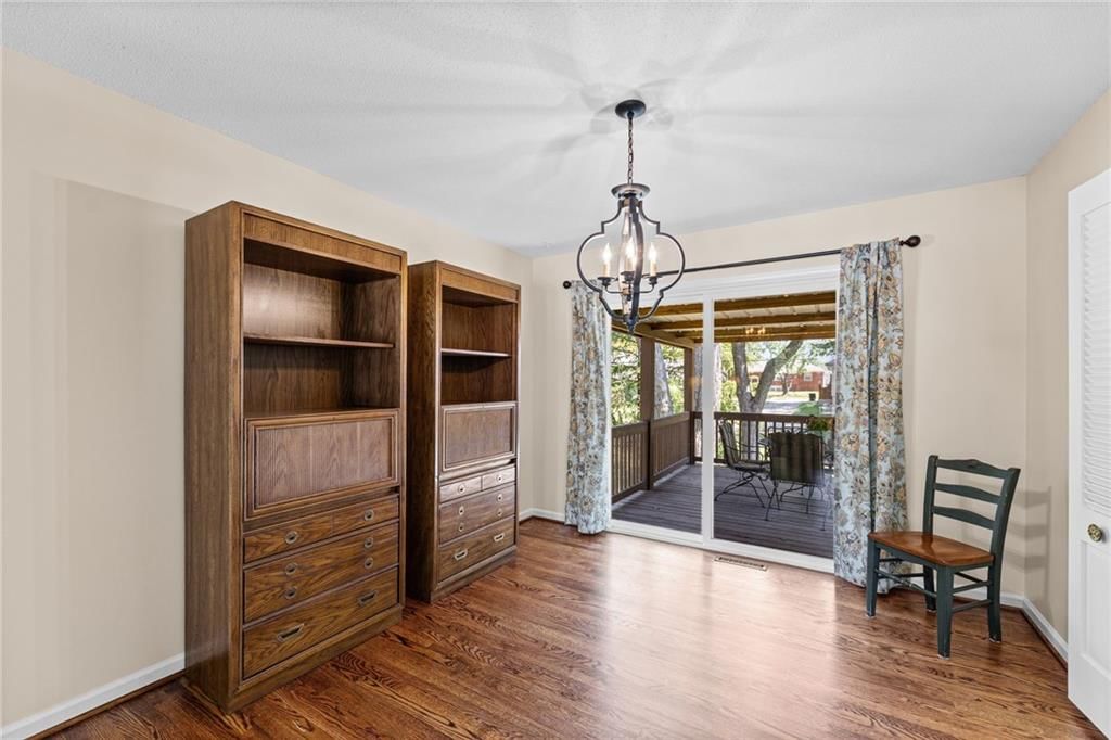 803 NE Balboa Street — photo 10