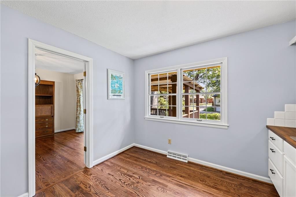 803 NE Balboa Street — photo 15