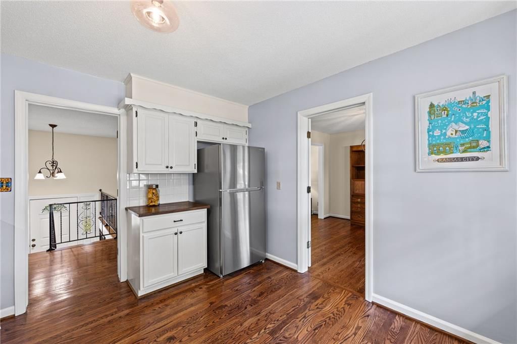 803 NE Balboa Street — photo 16