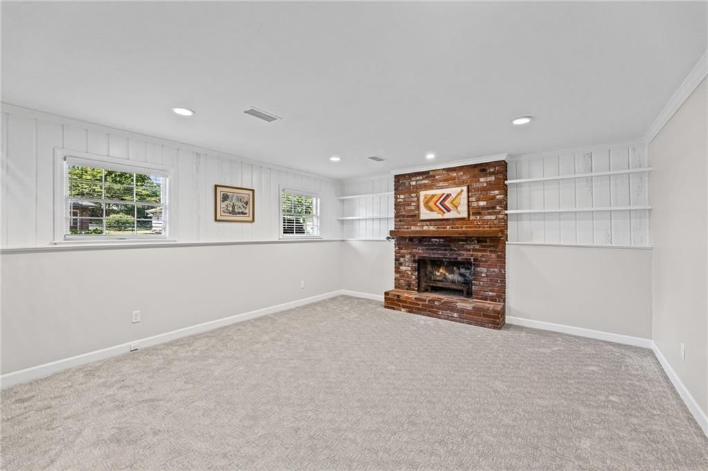 803 NE Balboa Street — photo 28