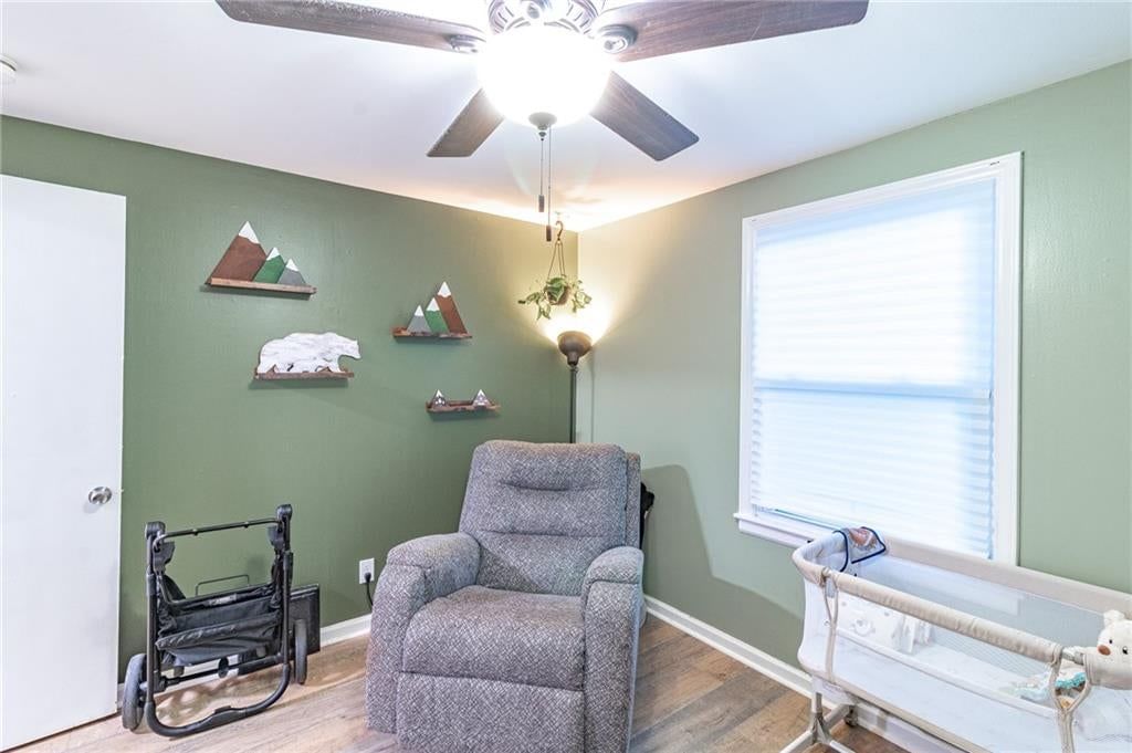3818 N Kensington Avenue — photo 18